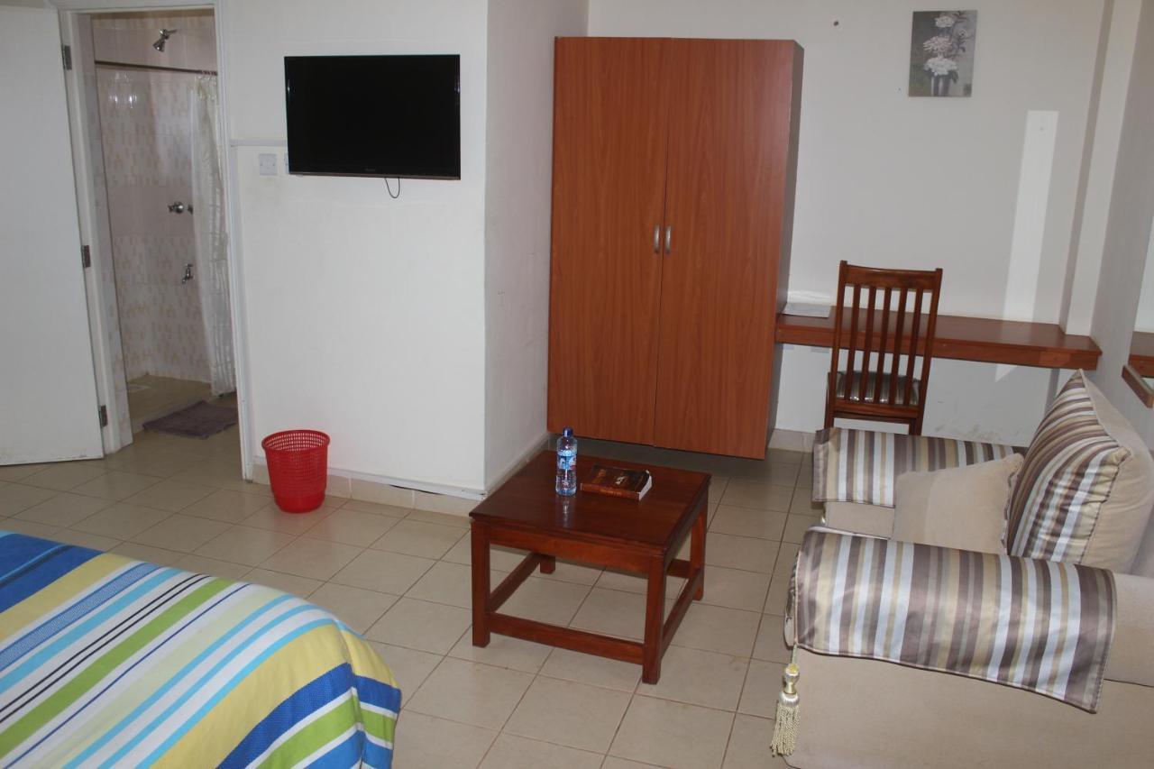 Meru Paramount Екстер'єр фото